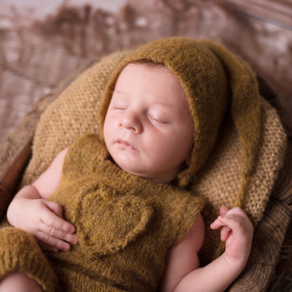 Marcel-fotografia-noworodkowa-gdynia-gdańsk-trójmiasto-sopot-sesja-zdjęciowa-noworodkowa