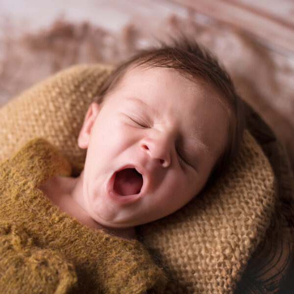 Marcel-fotografia-noworodkowa-gdynia-gdańsk-trójmiasto-sopot-sesja-zdjęciowa-noworodkowa