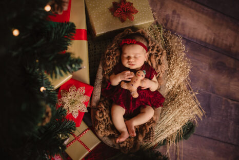 Marcelinka-fotografia-noworodkowa-gdynia-gdańsk-trójmiasto-sopot-sesja-zdjęciowa-noworodkowa