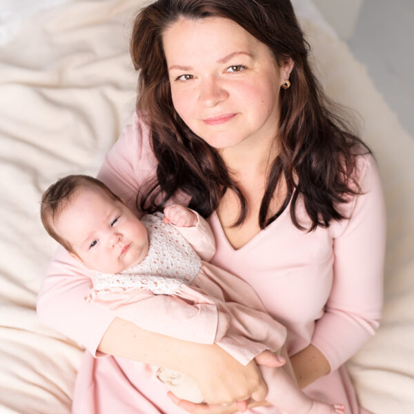 Milenka-fotografia-noworodkowa-gdynia-gdańsk-trójmiasto-sopot-sesja-zdjęciowa-noworodkowa