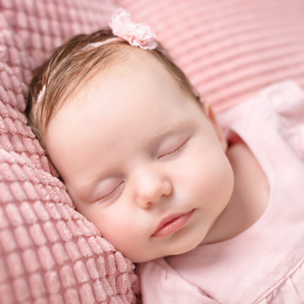 Marysia-fotografia-noworodkowa-gdynia-gdańsk-trójmiasto-sopot-sesja-zdjęciowa-noworodkowa