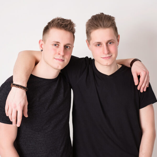 Piesełki-fotografia-noworodkowa-gdynia-gdańsk-trójmiasto-sopot-sesja-zdjęciowa-noworodkowa