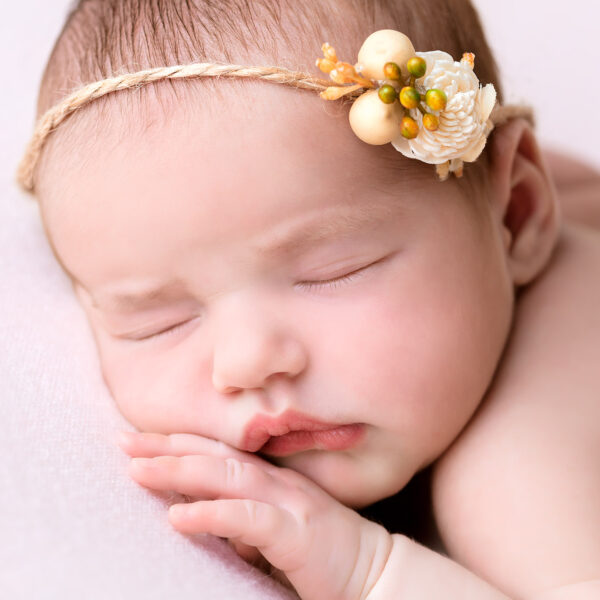 Kasieńka-fotografia-noworodkowa-gdynia-gdańsk-trójmiasto-sopot-sesja-zdjęciowa-noworodkowa