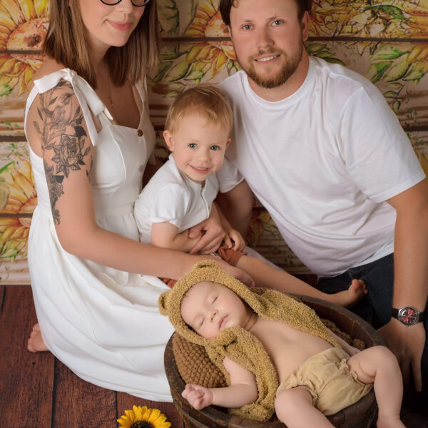 Tytus-fotografia-noworodkowa-gdynia-gdańsk-trójmiasto-sopot-sesja-zdjęciowa-noworodkowa