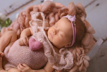 Mikołaj-fotografia-noworodkowa-gdynia-gdańsk-trójmiasto-sopot-sesja-zdjęciowa-noworodkowa