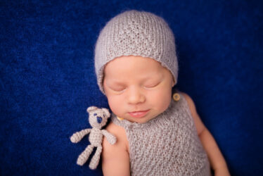 Basieńka-fotografia-noworodkowa-gdynia-gdańsk-trójmiasto-sopot-sesja-zdjęciowa-noworodkowa