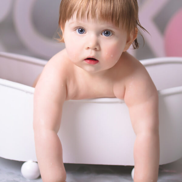 Wiktoria-fotografia-noworodkowa-gdynia-gdańsk-trójmiasto-sopot-sesja-zdjęciowa-noworodkowa