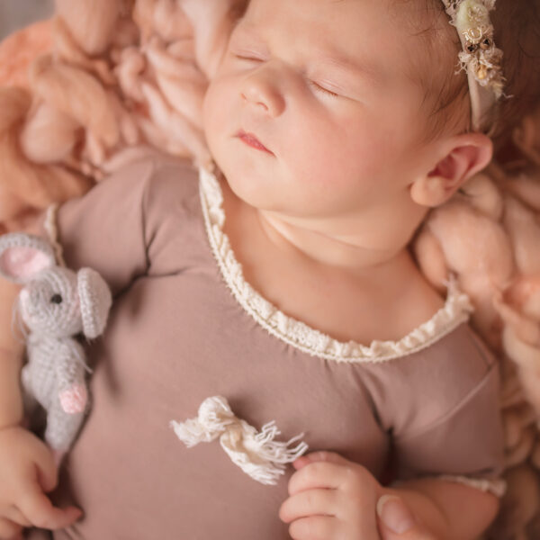 Iza-fotografia-noworodkowa-gdynia-gdańsk-trójmiasto-sopot-sesja-zdjęciowa-noworodkowa