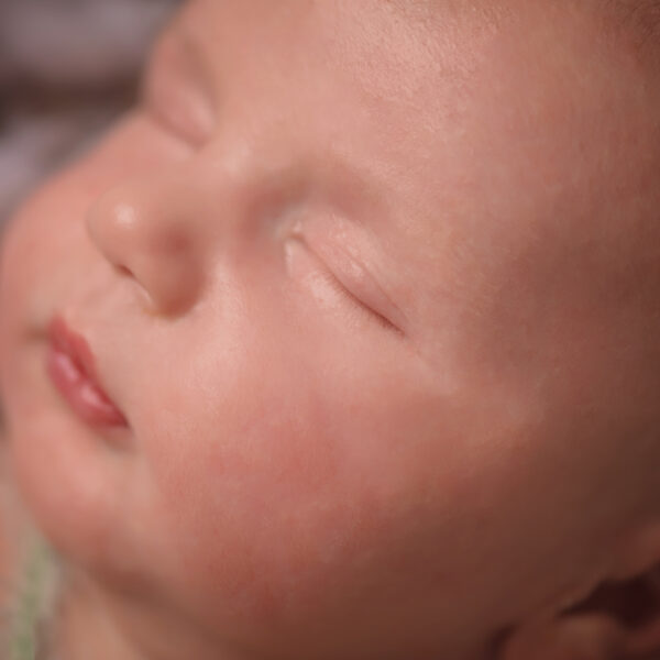 Miłosz-fotografia-noworodkowa-gdynia-gdańsk-trójmiasto-sopot-sesja-zdjęciowa-noworodkowa