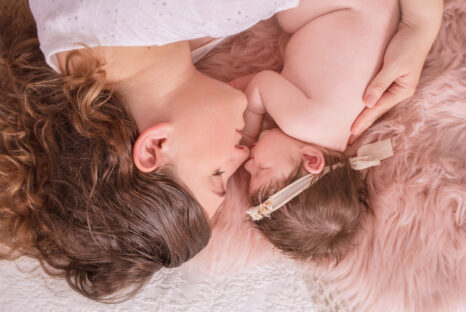Zosia-fotografia-noworodkowa-gdynia-gdańsk-trójmiasto-sopot-sesja-zdjęciowa-noworodkowa