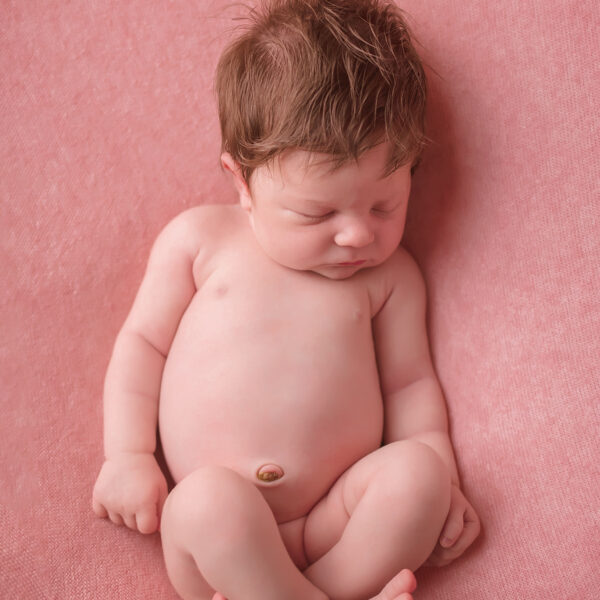 Konrad-fotografia-noworodkowa-gdynia-gdańsk-trójmiasto-sopot-sesja-zdjęciowa-noworodkowa