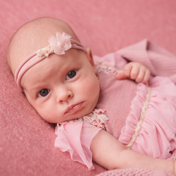 Helenka-fotografia-noworodkowa-gdynia-gdańsk-trójmiasto-sopot-sesja-zdjęciowa-noworodkowa