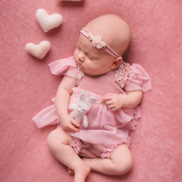 Helenka-fotografia-noworodkowa-gdynia-gdańsk-trójmiasto-sopot-sesja-zdjęciowa-noworodkowa