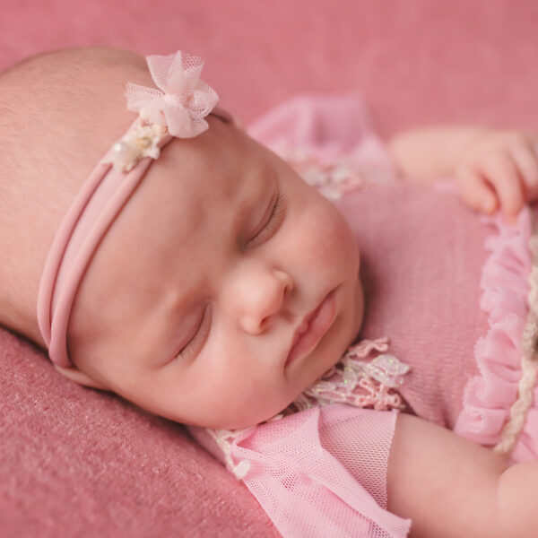 Tymus-fotografia-noworodkowa-gdynia-gdańsk-trójmiasto-sopot-sesja-zdjęciowa-noworodkowa