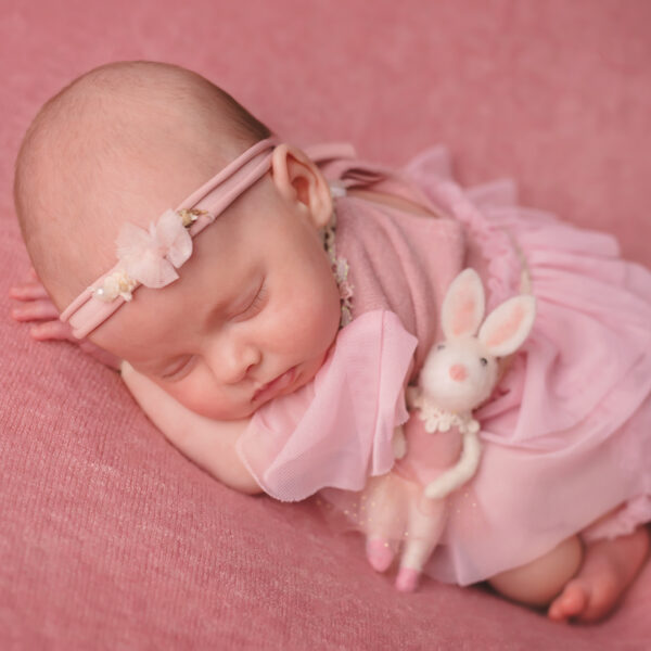 Helenka-fotografia-noworodkowa-gdynia-gdańsk-trójmiasto-sopot-sesja-zdjęciowa-noworodkowa