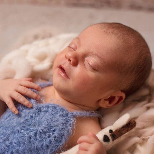 Igor-fotografia-noworodkowa-gdynia-gdańsk-trójmiasto-sopot-sesja-zdjęciowa-noworodkowa