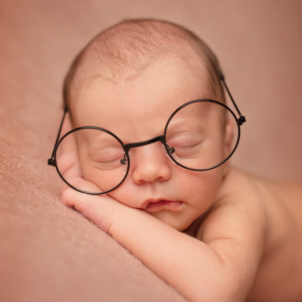 Leoś-fotografia-noworodkowa-gdynia-gdańsk-trójmiasto-sopot-sesja-zdjęciowa-noworodkowa