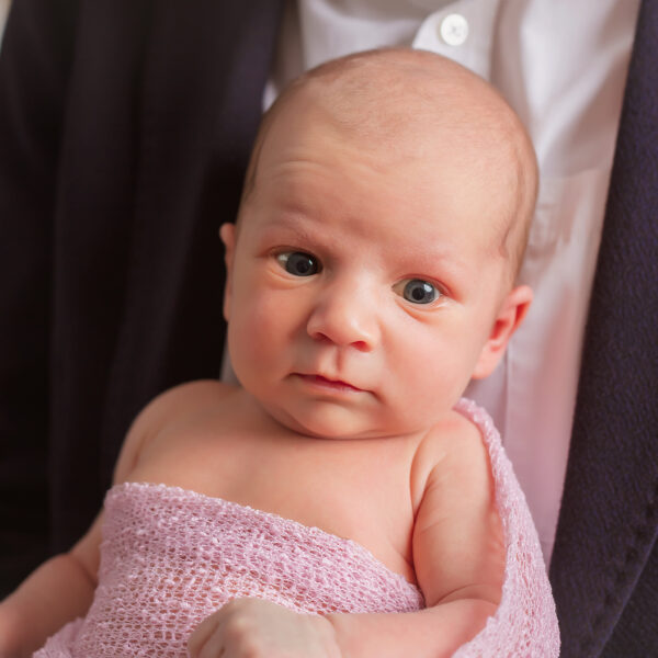 Amelia-fotografia-noworodkowa-gdynia-gdańsk-trójmiasto-sopot-sesja-zdjęciowa-noworodkowa