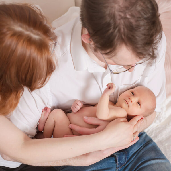 Amelia-fotografia-noworodkowa-gdynia-gdańsk-trójmiasto-sopot-sesja-zdjęciowa-noworodkowa