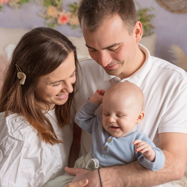 Daniel-fotografia-noworodkowa-gdynia-gdańsk-trójmiasto-sopot-sesja-zdjęciowa-noworodkowa