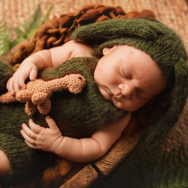 Mikołajek-fotografia-noworodkowa-gdynia-gdańsk-trójmiasto-sopot-sesja-zdjęciowa-noworodkowa