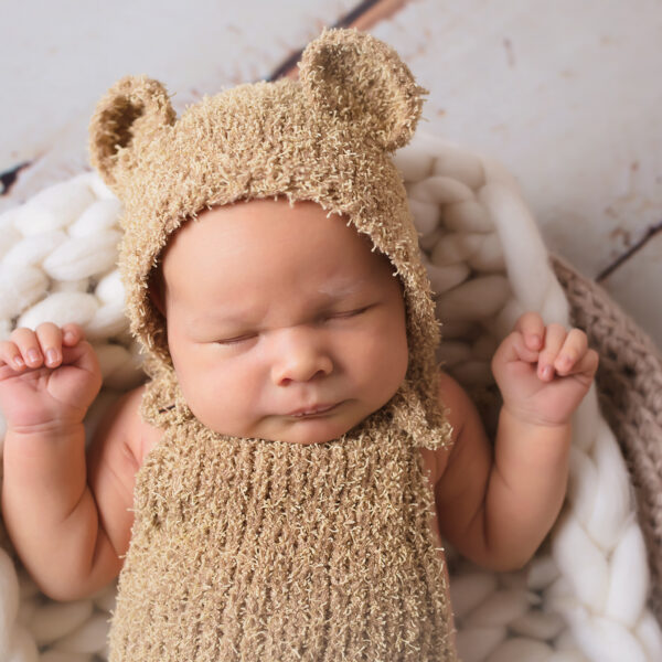 Artur-fotografia-noworodkowa-gdynia-gdańsk-trójmiasto-sopot-sesja-zdjęciowa-noworodkowa