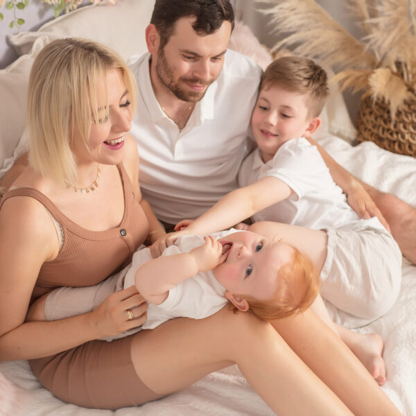 Kornel-fotografia-noworodkowa-gdynia-gdańsk-trójmiasto-sopot-sesja-zdjęciowa-noworodkowa