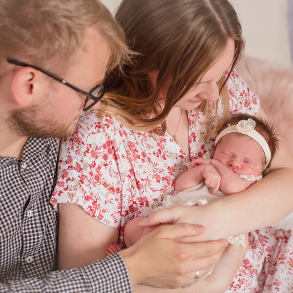 Oliwia-fotografia-noworodkowa-gdynia-gdańsk-trójmiasto-sopot-sesja-zdjęciowa-noworodkowa