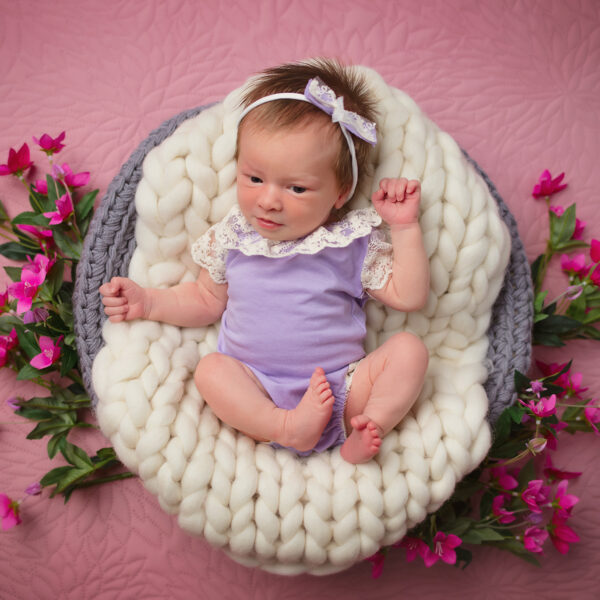 Oliwia-fotografia-noworodkowa-gdynia-gdańsk-trójmiasto-sopot-sesja-zdjęciowa-noworodkowa