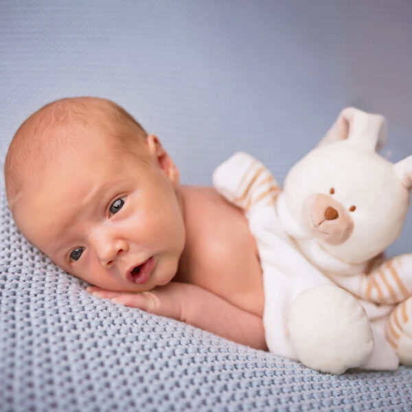 Wojtuś-fotografia-noworodkowa-gdynia-gdańsk-trójmiasto-sopot-sesja-zdjęciowa-noworodkowa