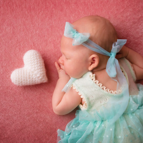 Maja-fotografia-noworodkowa-gdynia-gdańsk-trójmiasto-sopot-sesja-zdjęciowa-noworodkowa