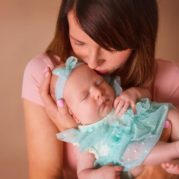 Maja-fotografia-noworodkowa-gdynia-gdańsk-trójmiasto-sopot-sesja-zdjęciowa-noworodkowa