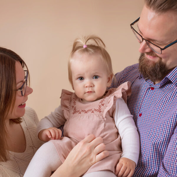 Hania-fotografia-noworodkowa-gdynia-gdańsk-trójmiasto-sopot-sesja-zdjęciowa-noworodkowa