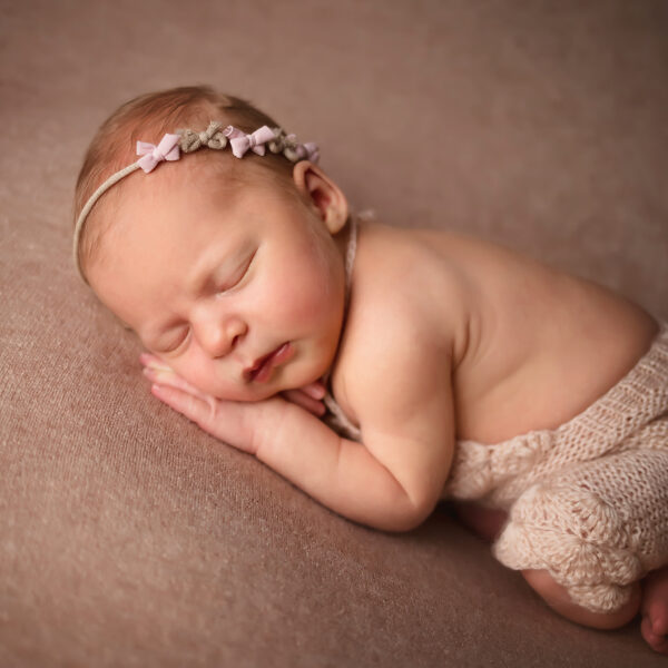 LILI-fotografia-noworodkowa-gdynia-gdańsk-trójmiasto-sopot-sesja-zdjęciowa-noworodkowa