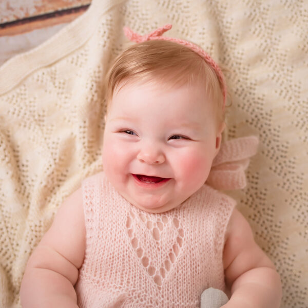 Oliwia-fotografia-noworodkowa-gdynia-gdańsk-trójmiasto-sopot-sesja-zdjęciowa-noworodkowa