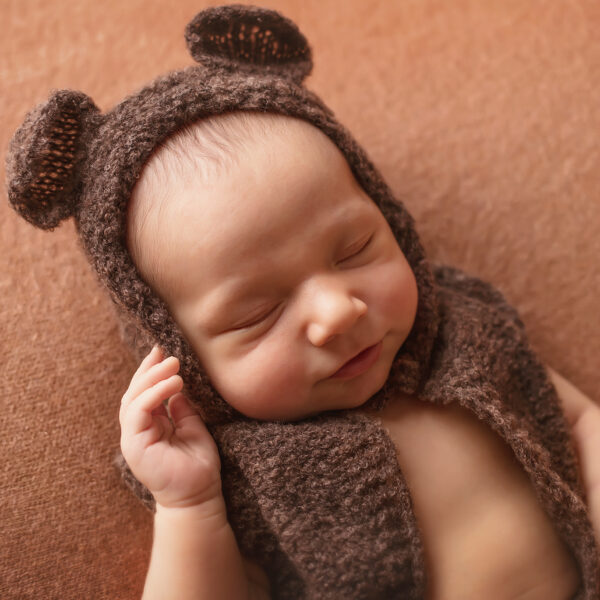 Kubuś-fotografia-noworodkowa-gdynia-gdańsk-trójmiasto-sopot-sesja-zdjęciowa-noworodkowa