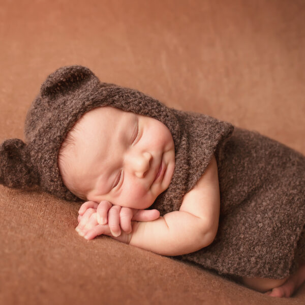 Kubuś-fotografia-noworodkowa-gdynia-gdańsk-trójmiasto-sopot-sesja-zdjęciowa-noworodkowa