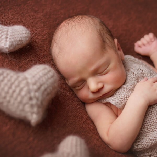 Szymcio-fotografia-noworodkowa-gdynia-gdańsk-trójmiasto-sopot-sesja-zdjęciowa-noworodkowa