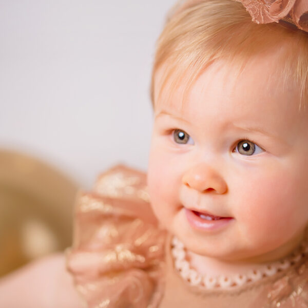 Oliwia-fotografia-noworodkowa-gdynia-gdańsk-trójmiasto-sopot-sesja-zdjęciowa-noworodkowa