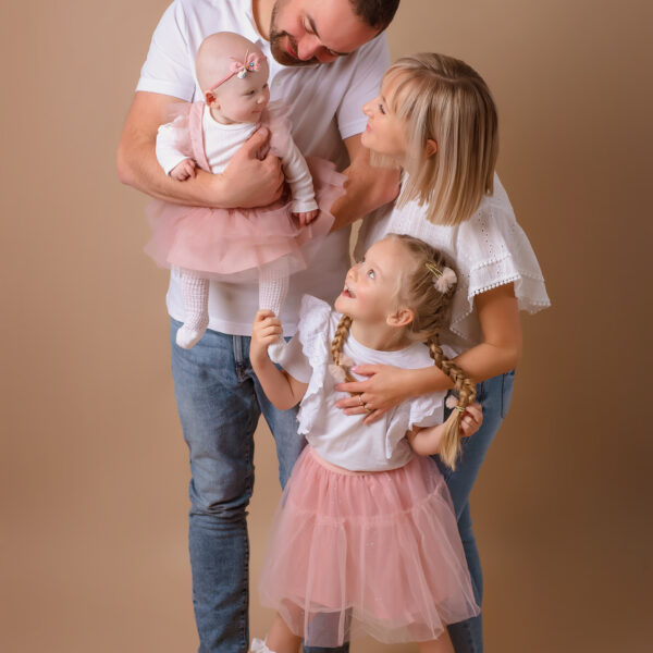 Klara-fotografia-noworodkowa-gdynia-gdańsk-trójmiasto-sopot-sesja-zdjęciowa-noworodkowa