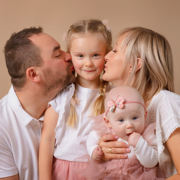 Klara-fotografia-noworodkowa-gdynia-gdańsk-trójmiasto-sopot-sesja-zdjęciowa-noworodkowa