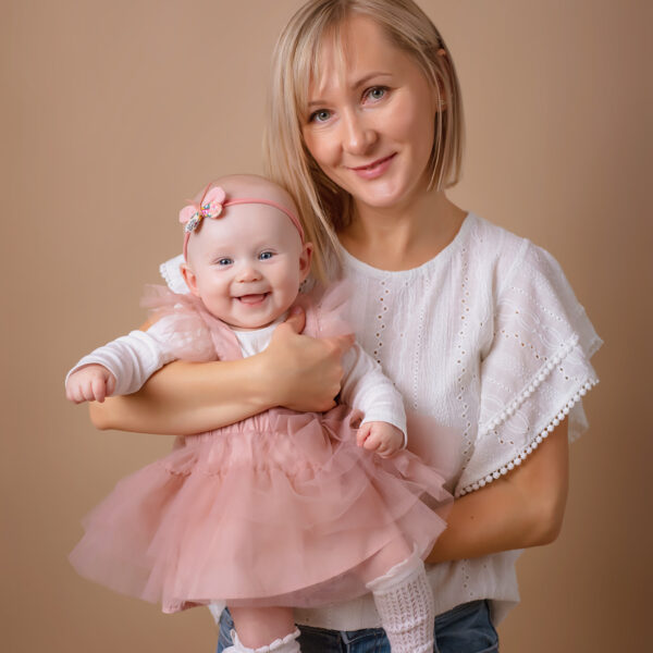 Klara-fotografia-noworodkowa-gdynia-gdańsk-trójmiasto-sopot-sesja-zdjęciowa-noworodkowa