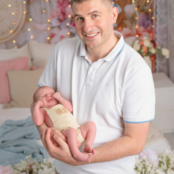 Daniel-fotografia-noworodkowa-gdynia-gdańsk-trójmiasto-sopot-sesja-zdjęciowa-noworodkowa