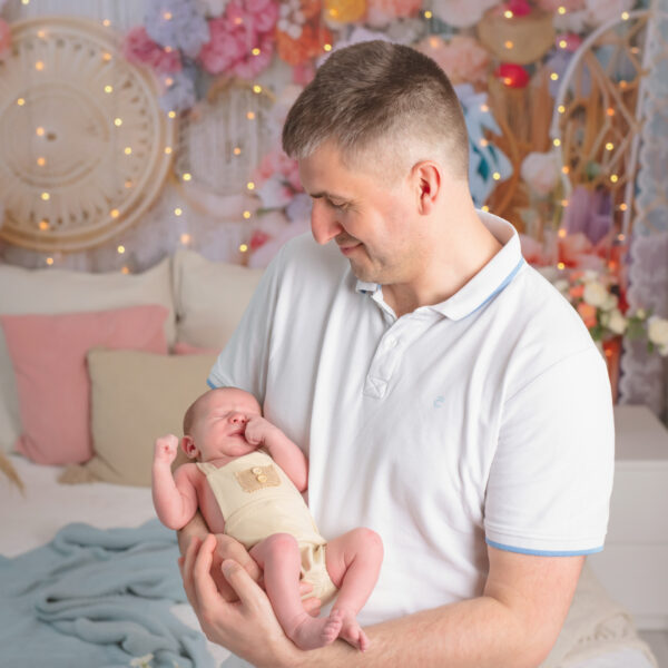 Daniel-fotografia-noworodkowa-gdynia-gdańsk-trójmiasto-sopot-sesja-zdjęciowa-noworodkowa