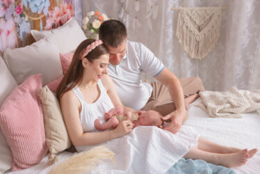 Daniel-fotografia-noworodkowa-gdynia-gdańsk-trójmiasto-sopot-sesja-zdjęciowa-noworodkowa