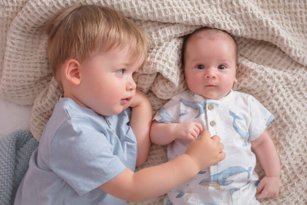 Jan-fotografia-noworodkowa-gdynia-gdańsk-trójmiasto-sopot-sesja-zdjęciowa-noworodkowa