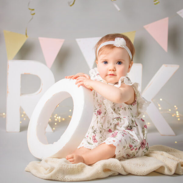 Mia-fotografia-noworodkowa-gdynia-gdańsk-trójmiasto-sopot-sesja-zdjęciowa-noworodkowa